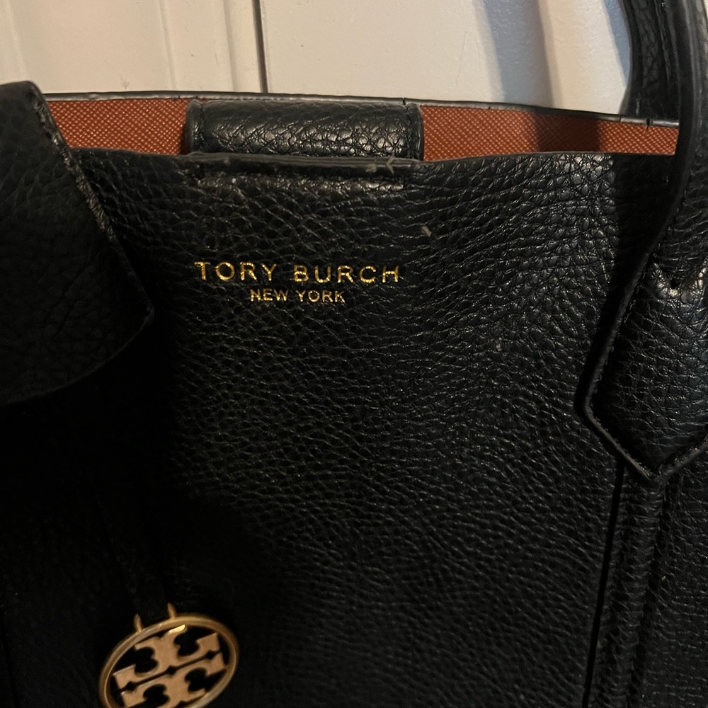 Tory Birch purse good condition